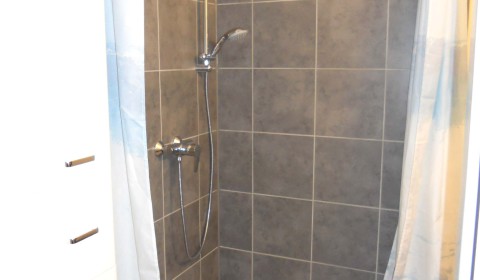 Dusche barrierefrei - Apartment Sattlerstr für 1-2 Personen